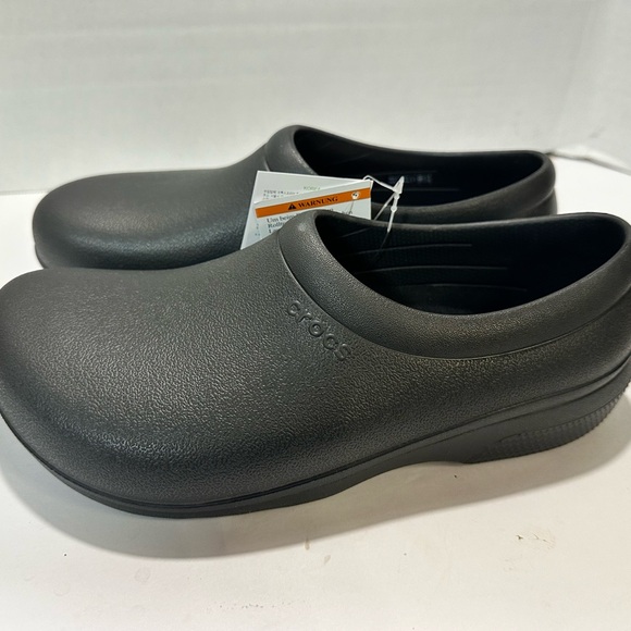 Crocs At Work On The Clock Slip On Clogs Black M6/W8. 205073-001. NWT - Picture 4 of 9